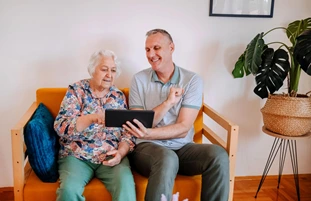 Senior Care App Development senior-care-app