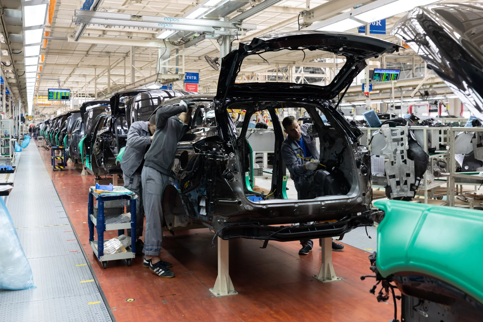 car-bodies-are-assembly-line-factory-production-cars car-bodies-are-assembly-line-factory-production-cars
