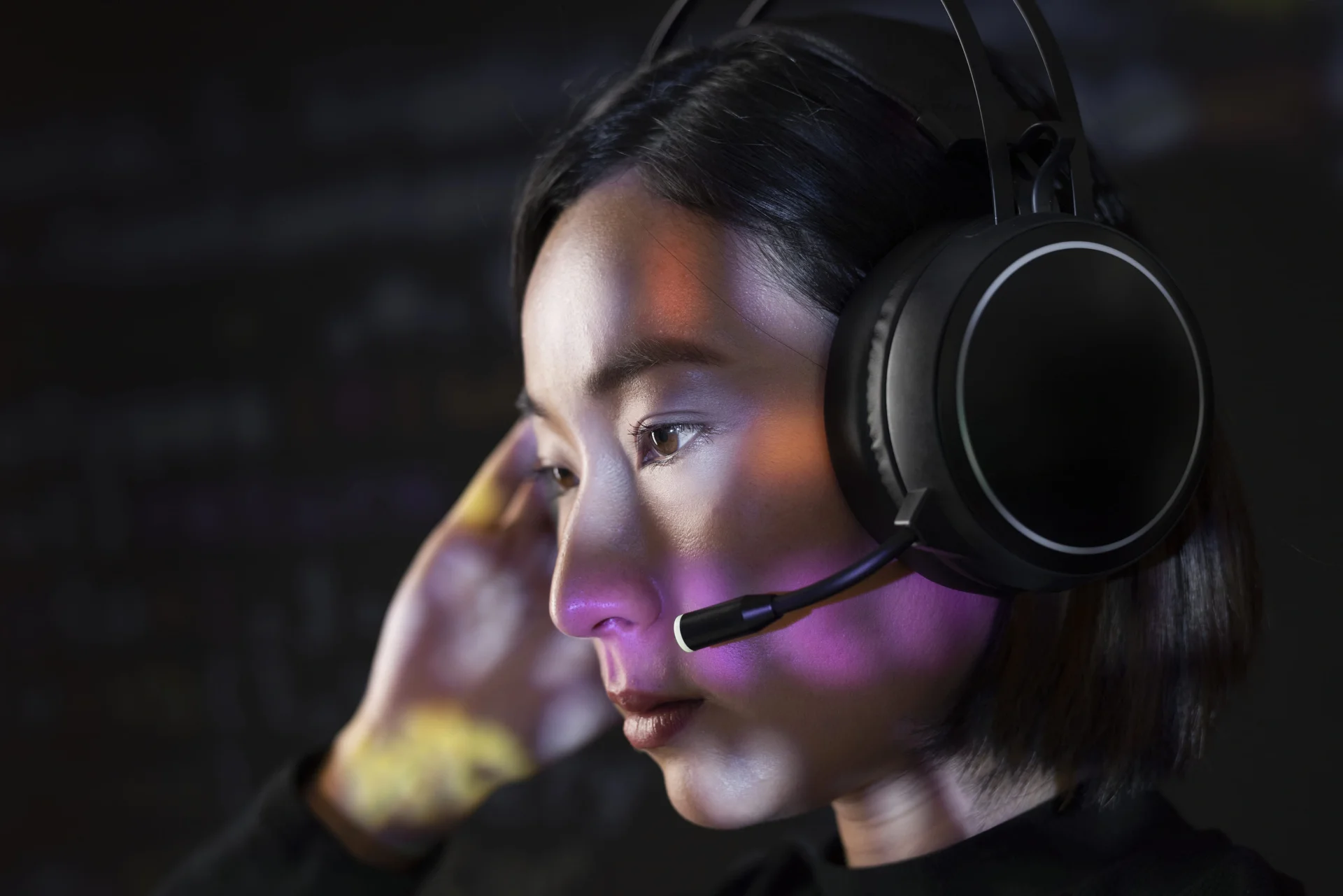 female-hacker-cracking-binary-code female-hacker-cracking-binary-code